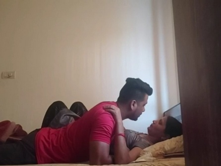Young Gujarati Couple Filmed Their Sex Tape Viral